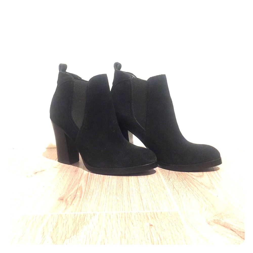 Black ankle boots